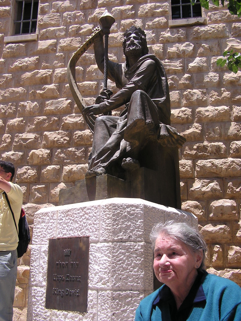 Santina ed il Re Davide