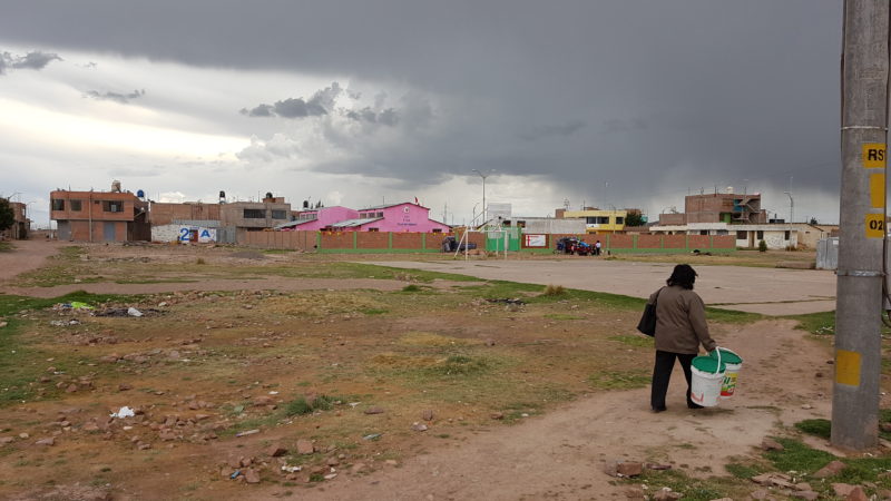 COSTRUZIONE MURO DI CINTA  PER ASILO DI VILLA S. ROMAN  JULIACA IN  PERU’
