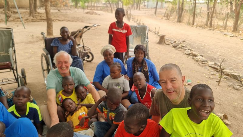 Adozioni in Camerun programma 2025 – 26 – 27