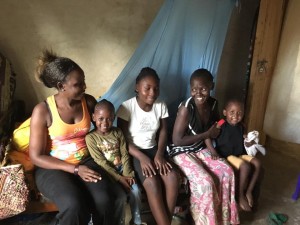 01-caterina-e-Nekesa